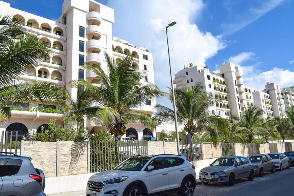 Ocean View Apartment, Best Beach Area, 3 Bedrooms Cancun Exterior photo